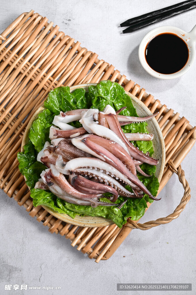 新鲜鱿鱼须