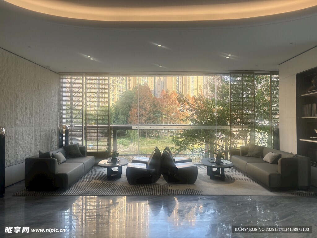 现代简约风格豪华客厅空间