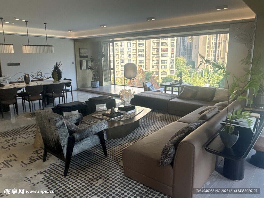 现代风格舒适客厅空间