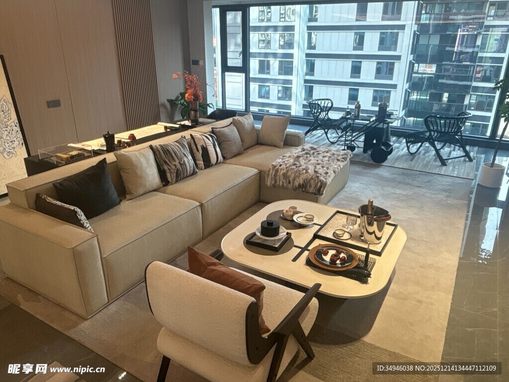 现代简约风客厅家居场景