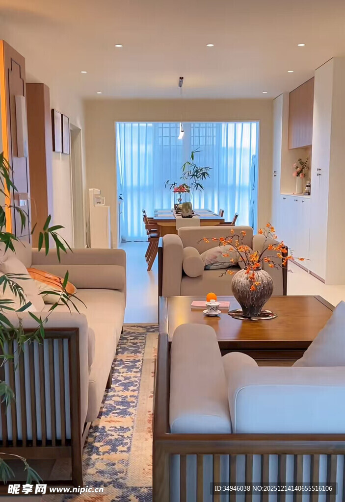 现代简约风温馨客厅空间