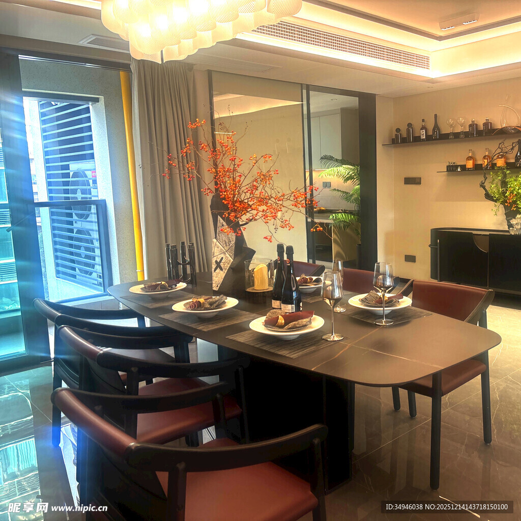 现代风格温馨餐厅室内场景