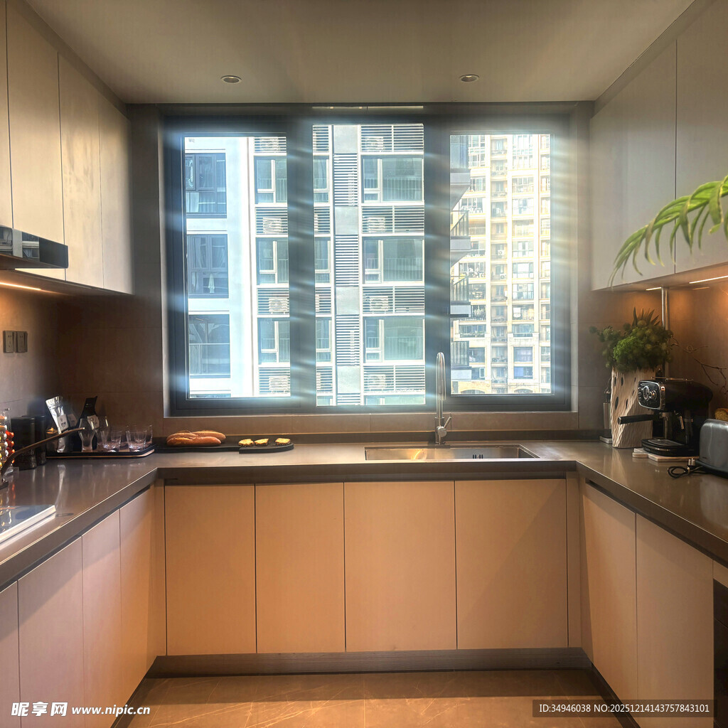 现代简约风格的温馨厨房