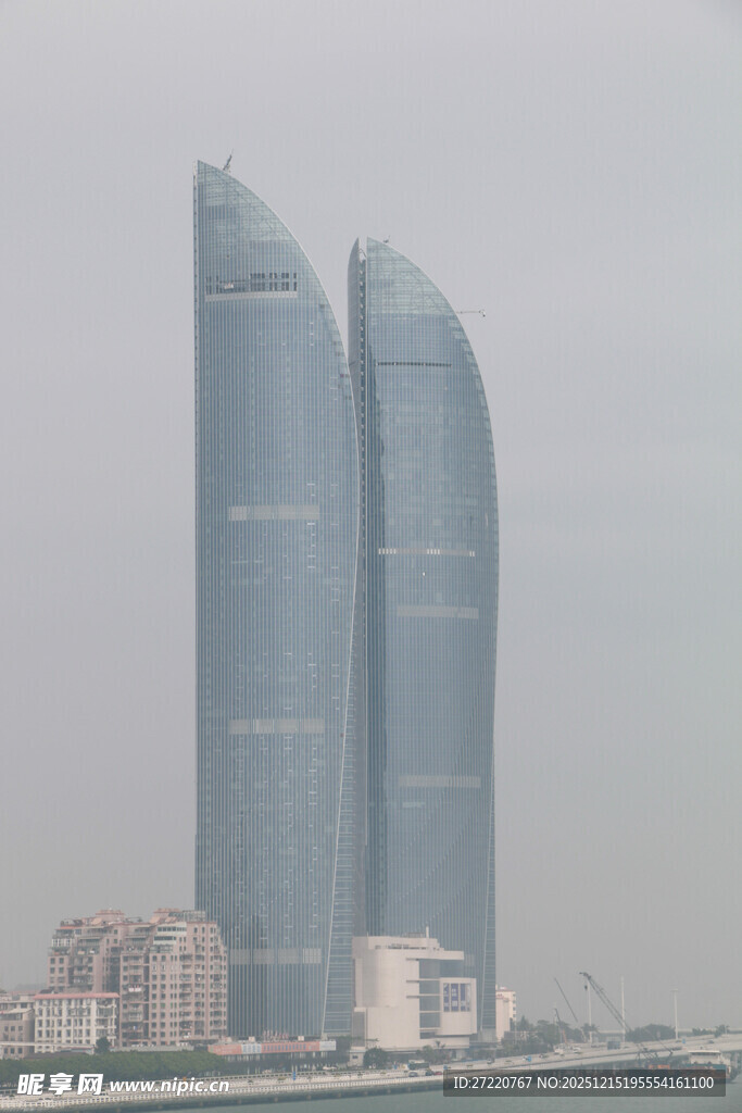 厦门双子摩天大楼景观