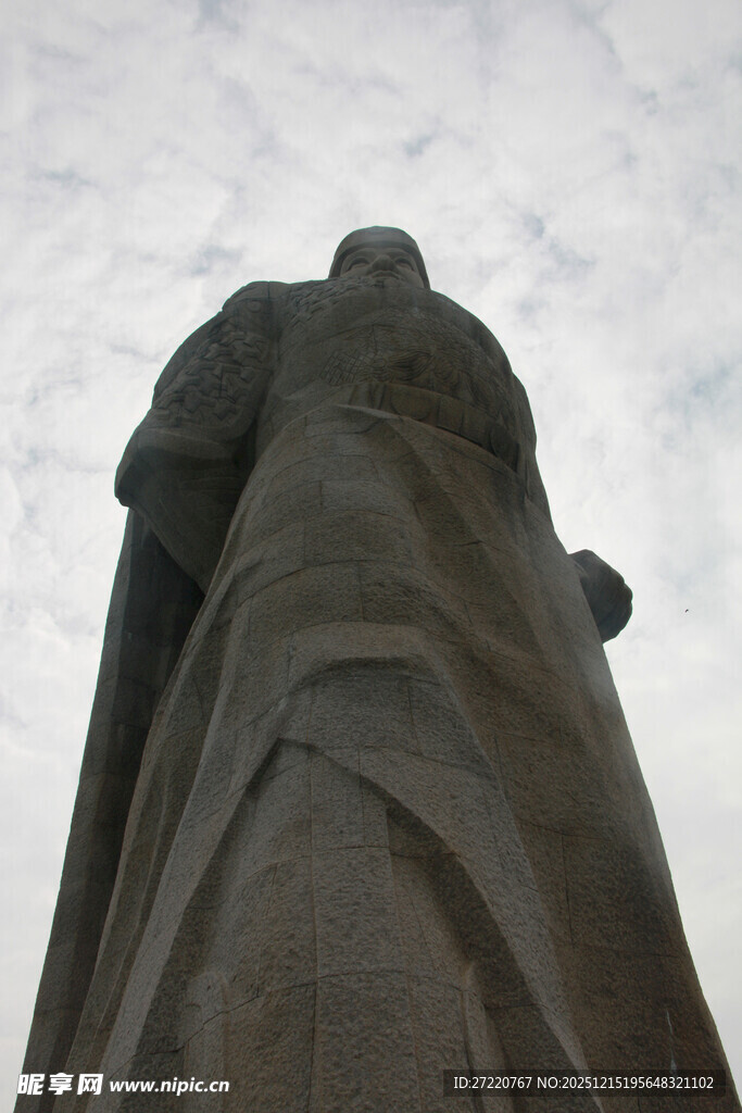 厦门鼓浪屿仰视郑成功雕像