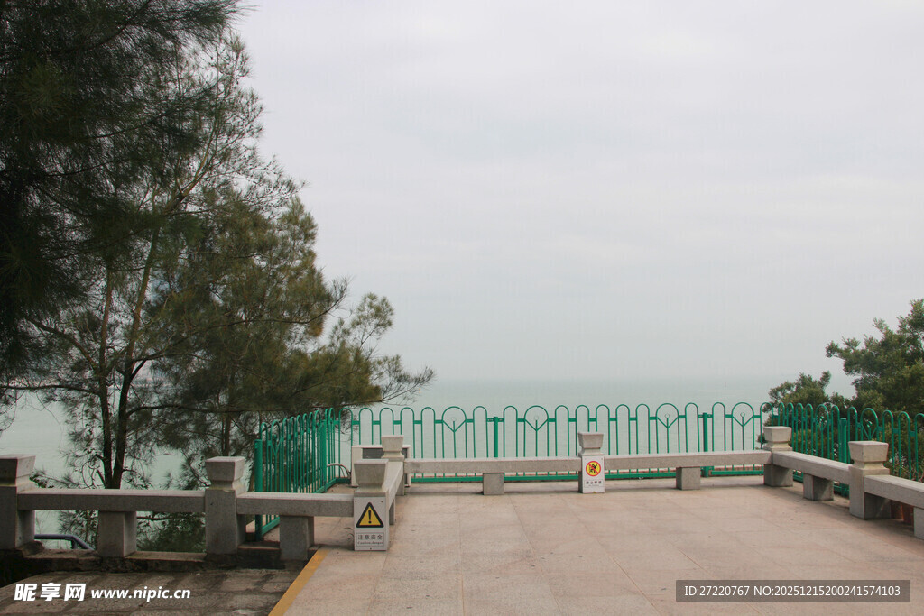 厦门鼓浪屿海边观景平台风景