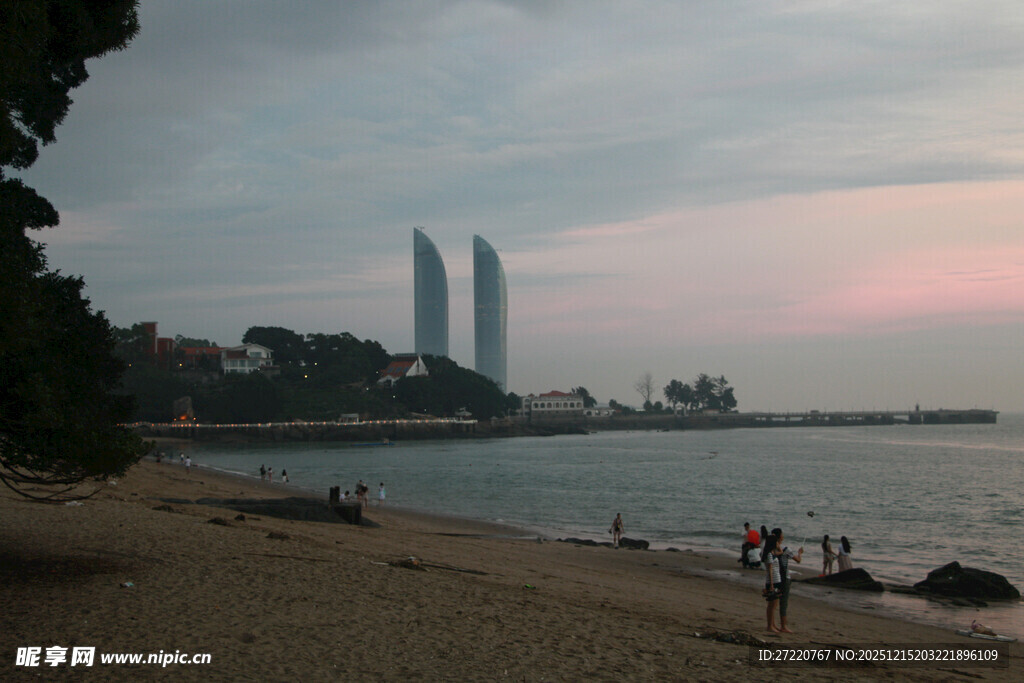 黄昏下厦门美景