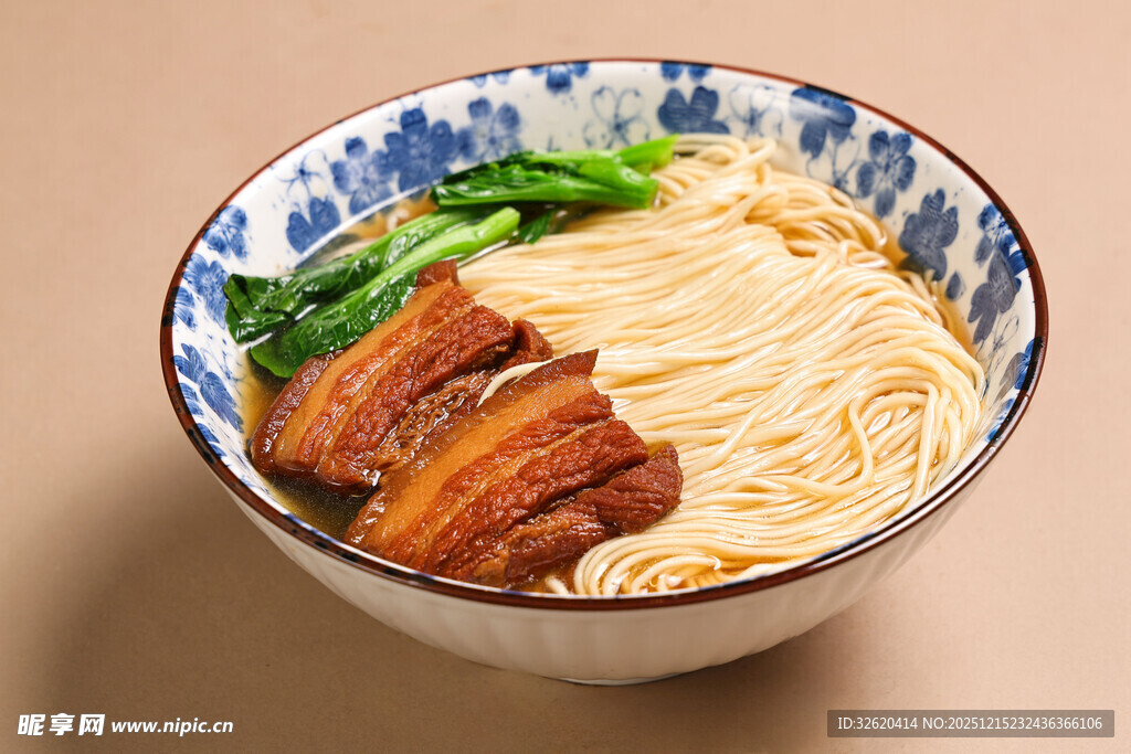 青菜扣肉面