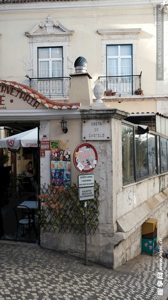 欧洲小镇街边的特色小店