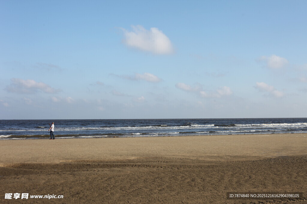 海边沙滩风景