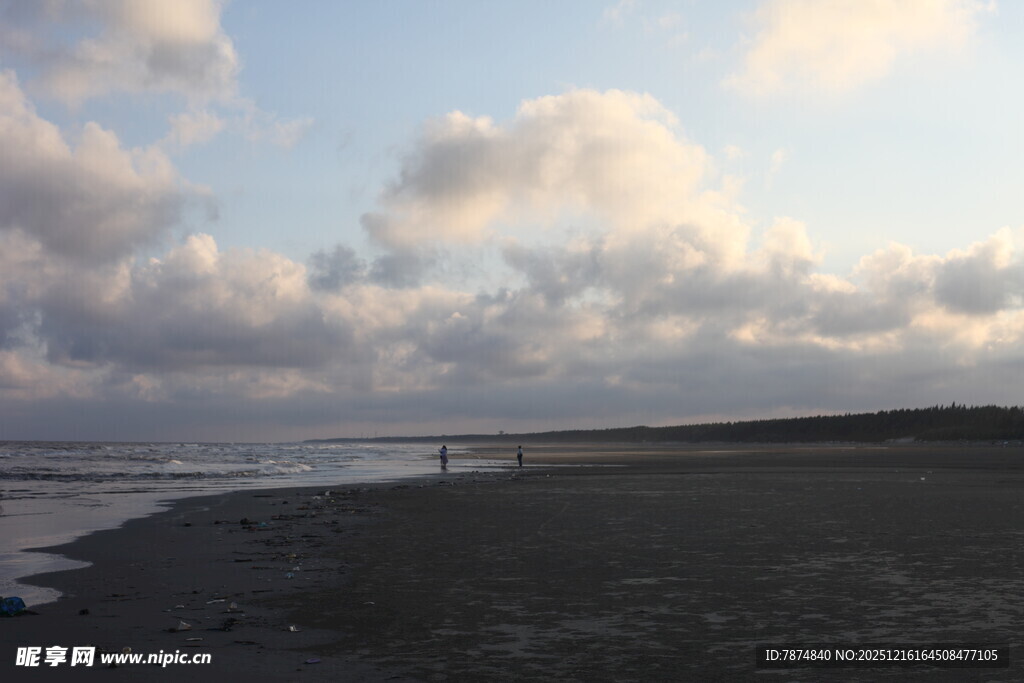 海边黄昏景色