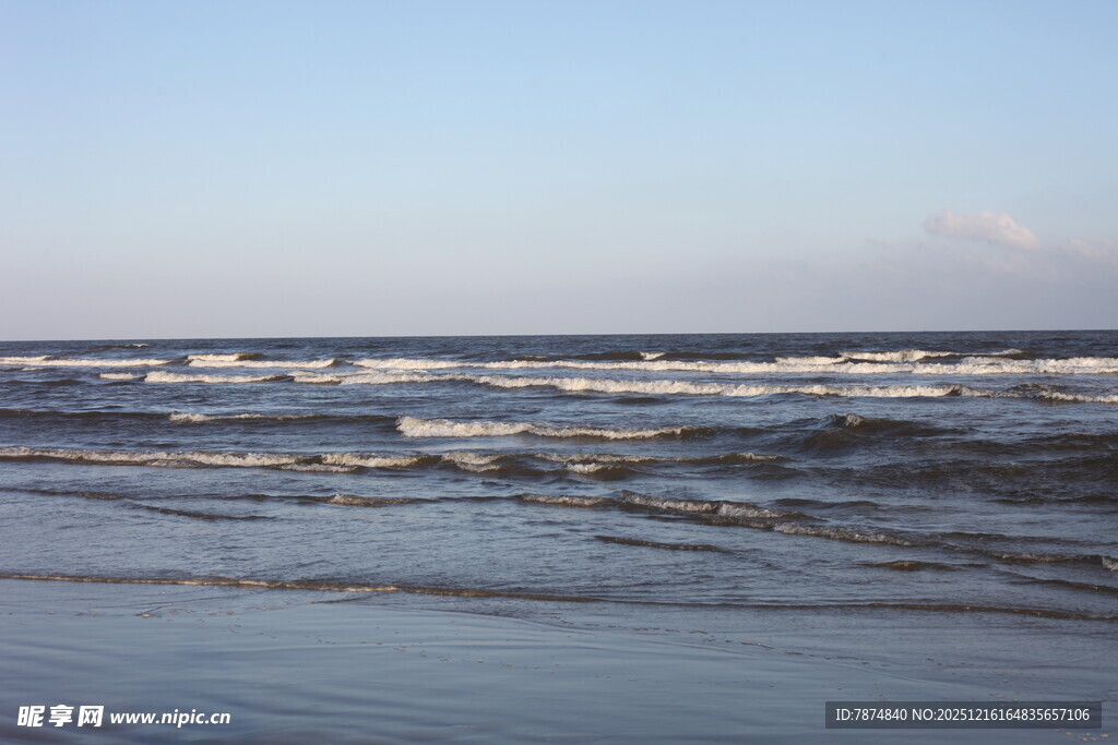 海边波浪风景