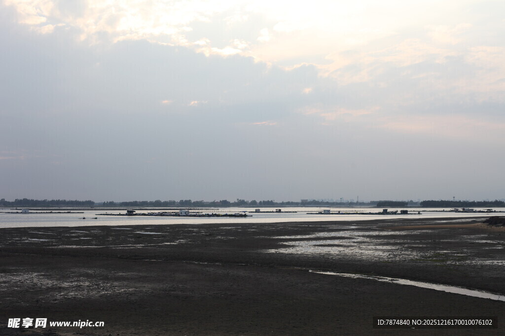 海边黄昏景色