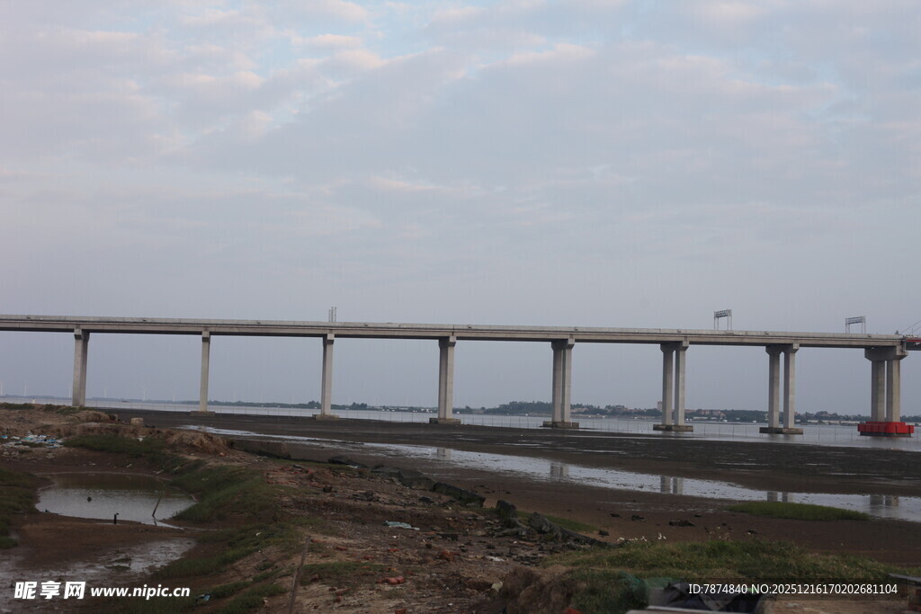 跨海大桥远景