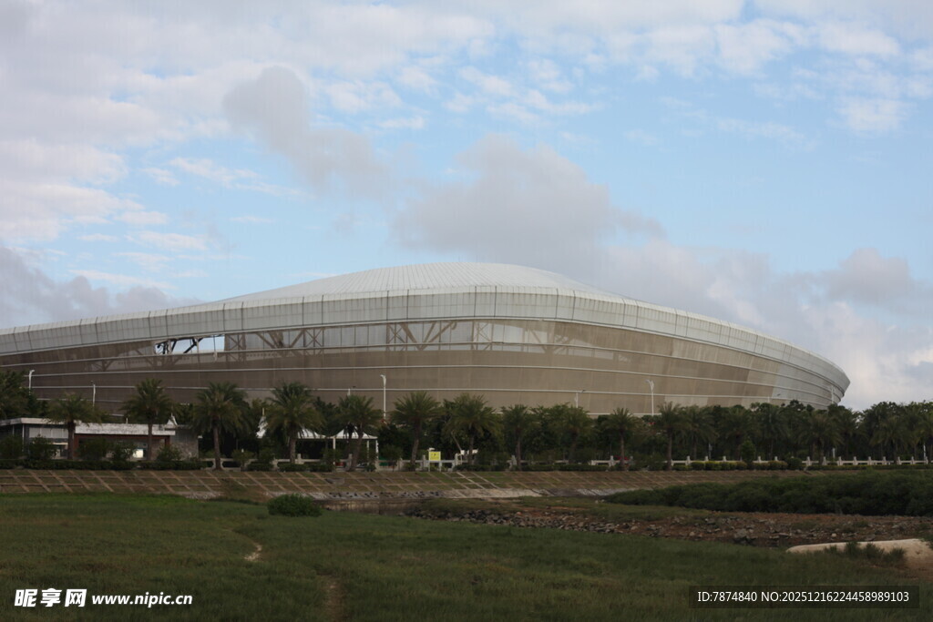 大型体育场外观风景