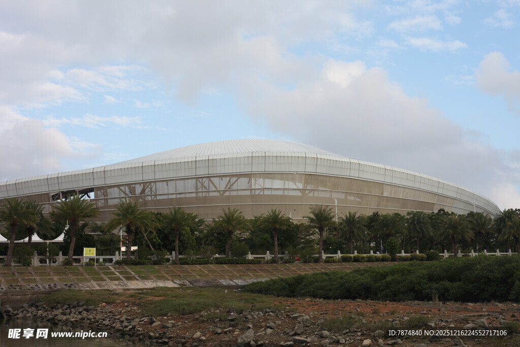 大型体育场外观
