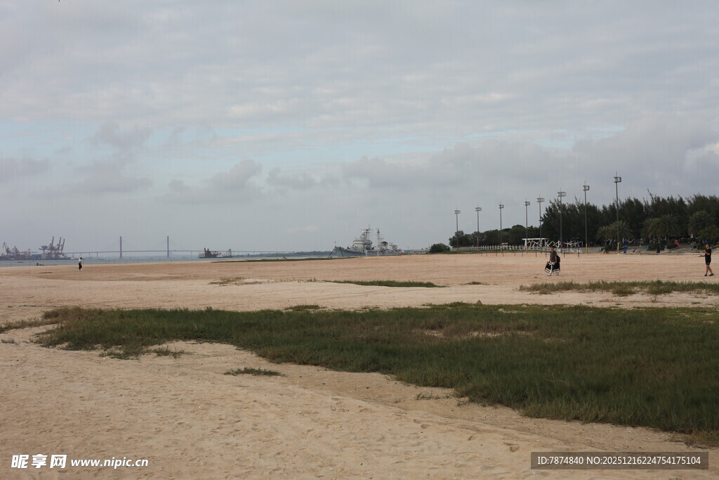 海滨沙滩风景