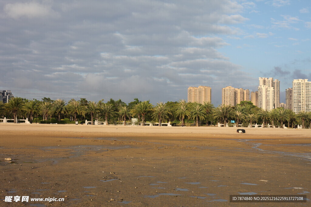 海滨城市风光