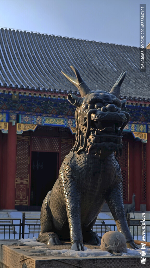 故宫前的威严石兽