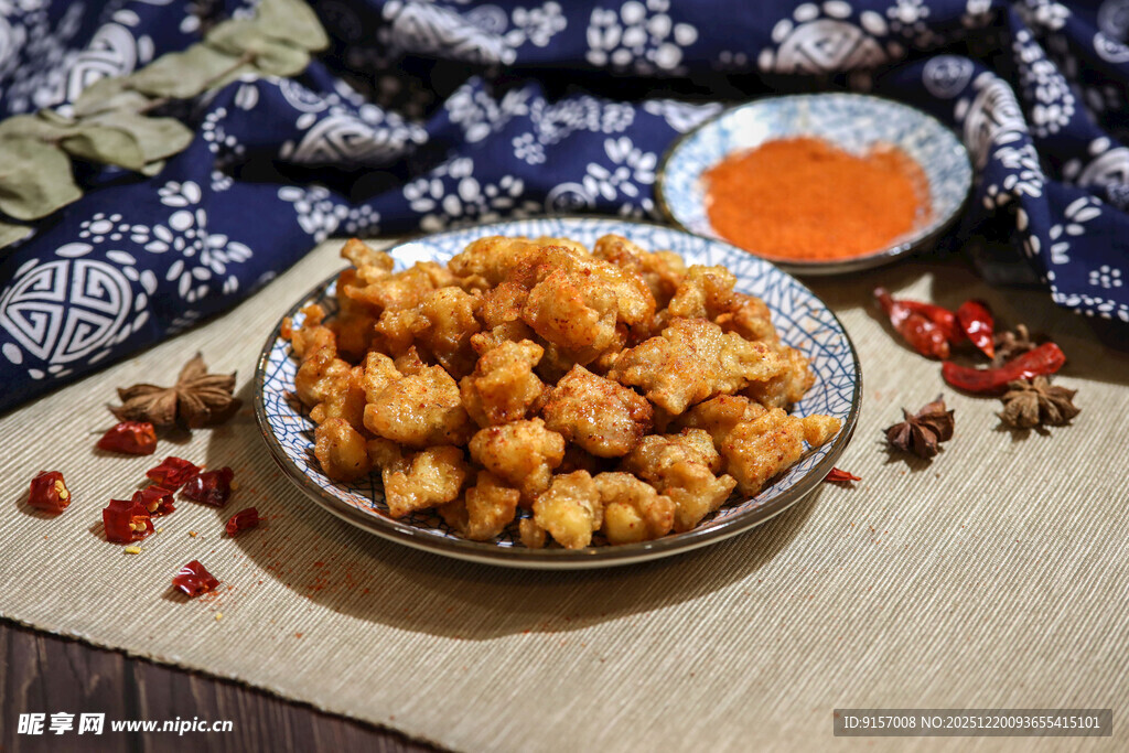 花椒油炸鸡肉