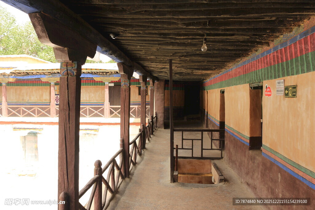 古建长廊 尽显传统韵味