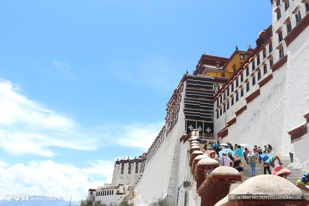 布达拉宫游客参观景象