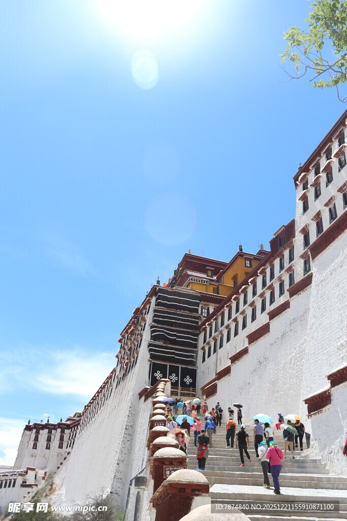 布达拉宫游客攀登壮观景象
