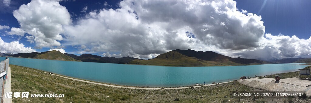 美丽的高原湖泊景观