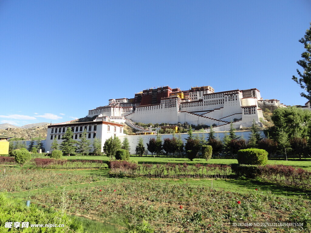 布达拉宫周边美丽景致