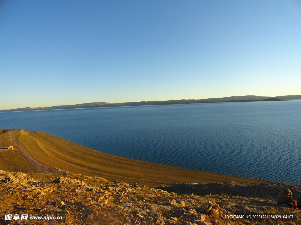 湖畔风光 宁静的自然景致