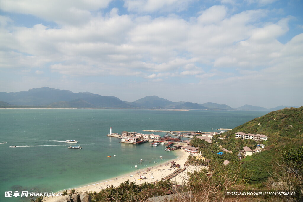 海滨美景 山海相依的风光