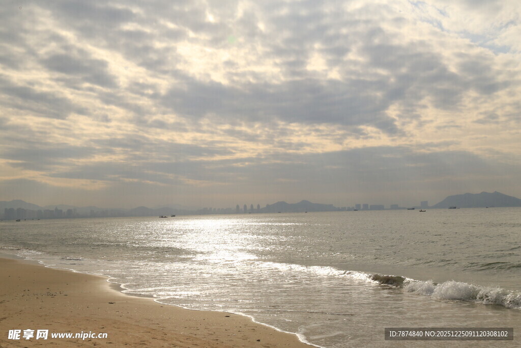 海边日落美景 波光粼粼