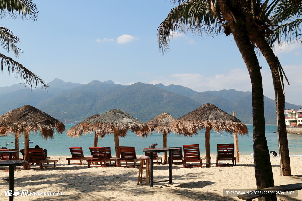 海滨度假胜地的惬意风光