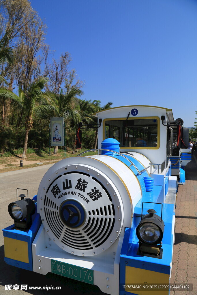 儿童游乐小火车