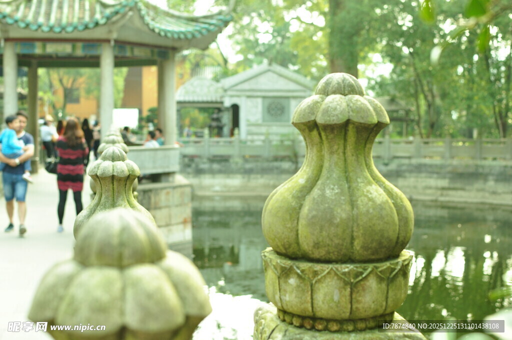 古典园林中的精美石塑