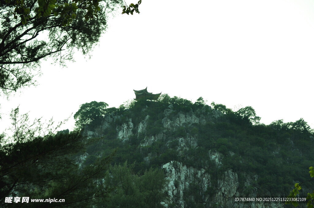山峦绿树自然风光美景