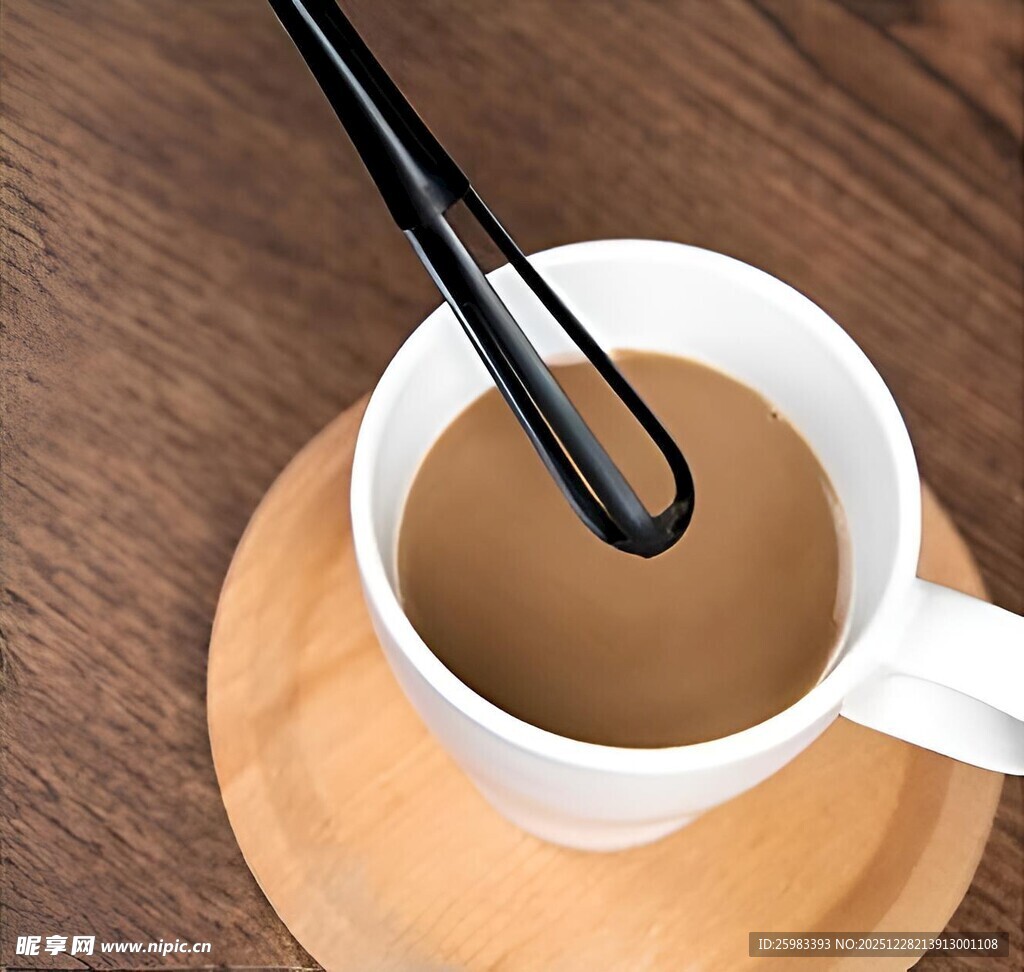 搅拌咖啡