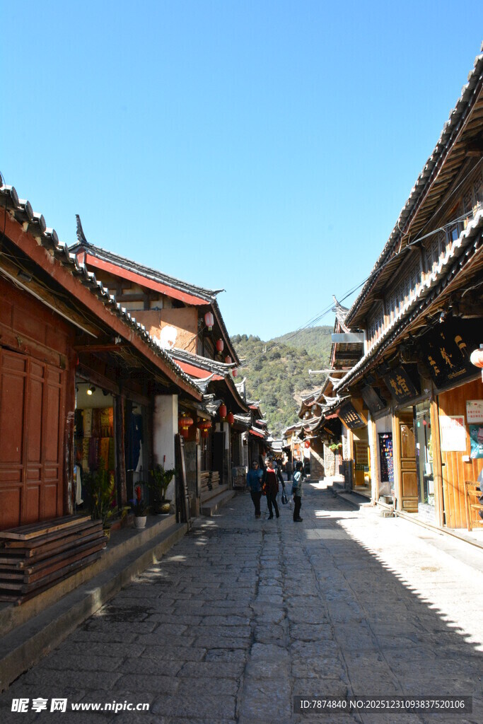 古街小巷 漫步传统建筑间