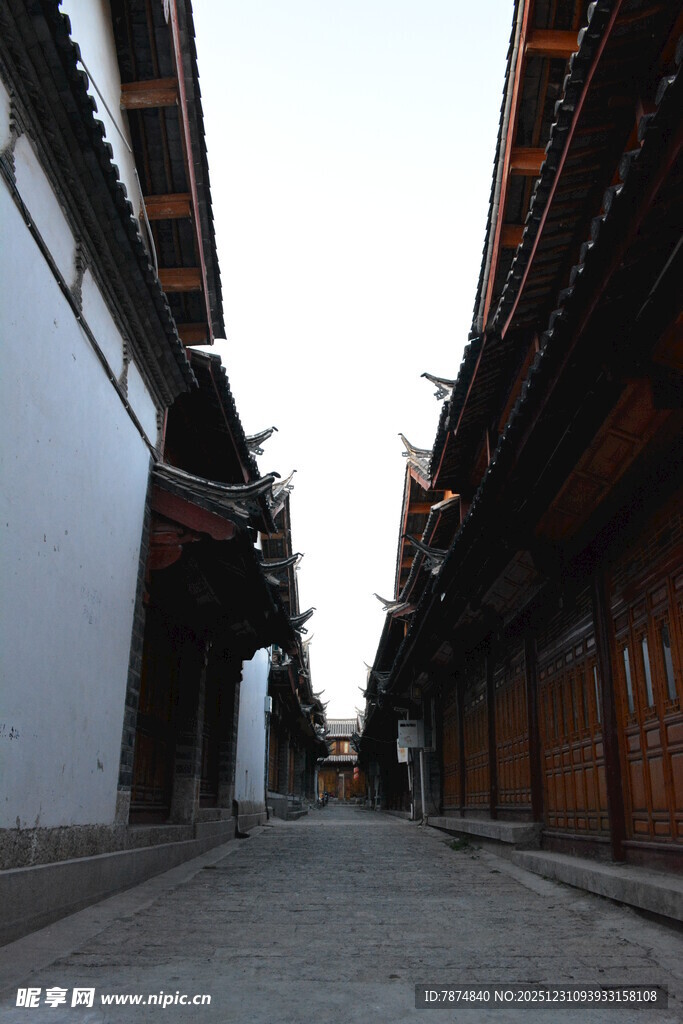 古巷深幽 中式建筑韵味浓