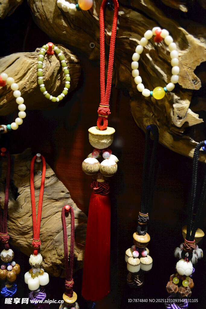 精美古风挂件饰品展示