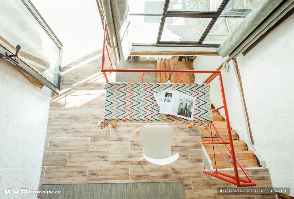 室内工业风创意楼梯设计