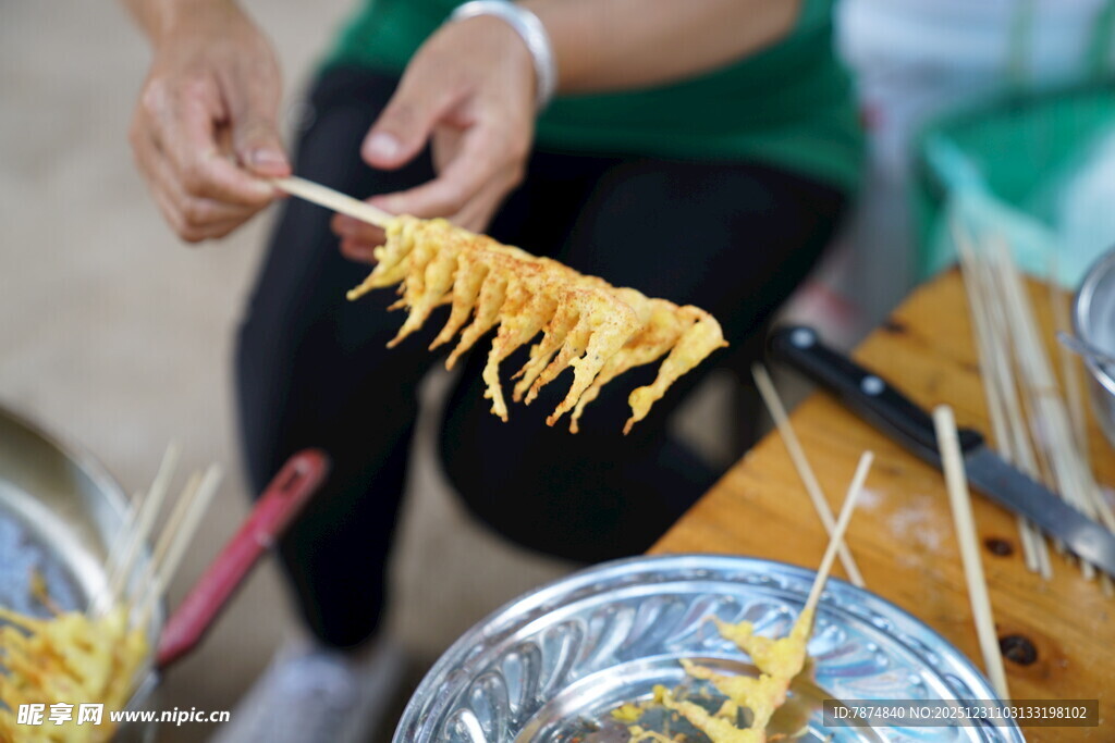拉丝芝士玉米棒制作瞬间