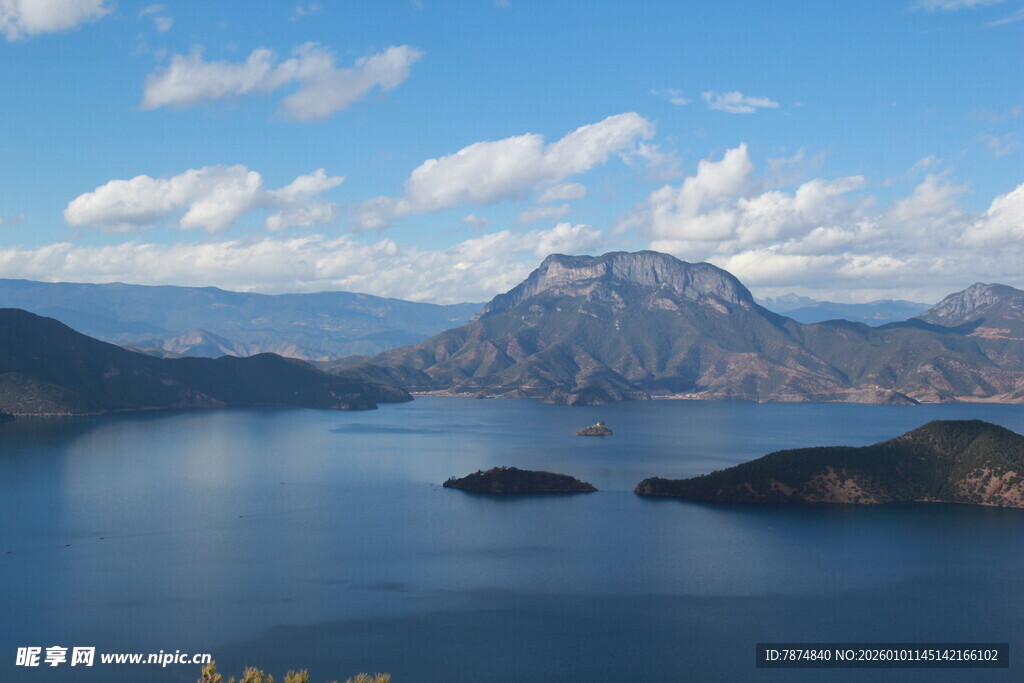 美丽湖山风景