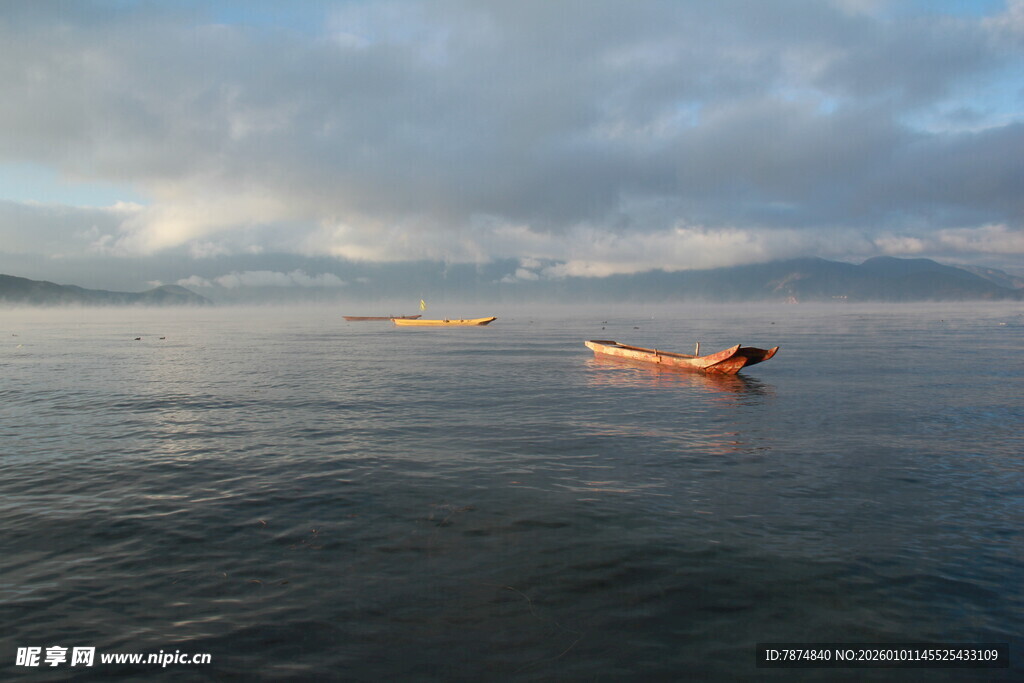 海上皮划艇 宁静的水上之旅