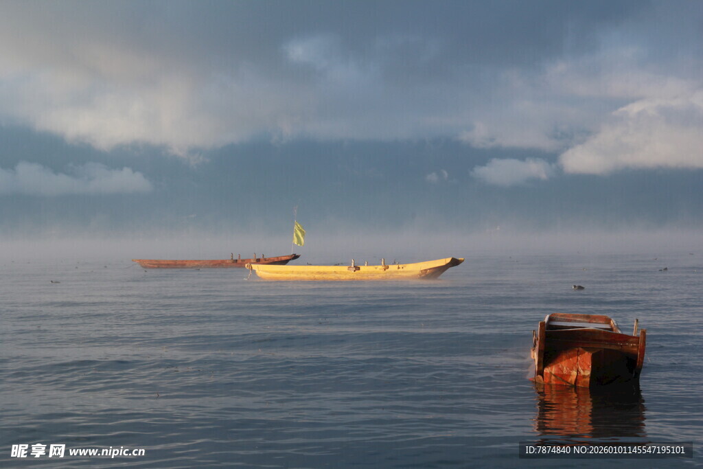 海上船只与机械场景