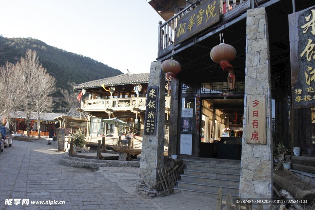 古街店铺 尽显传统韵味