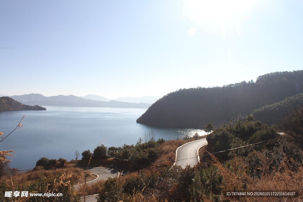 山海相依的美丽风光