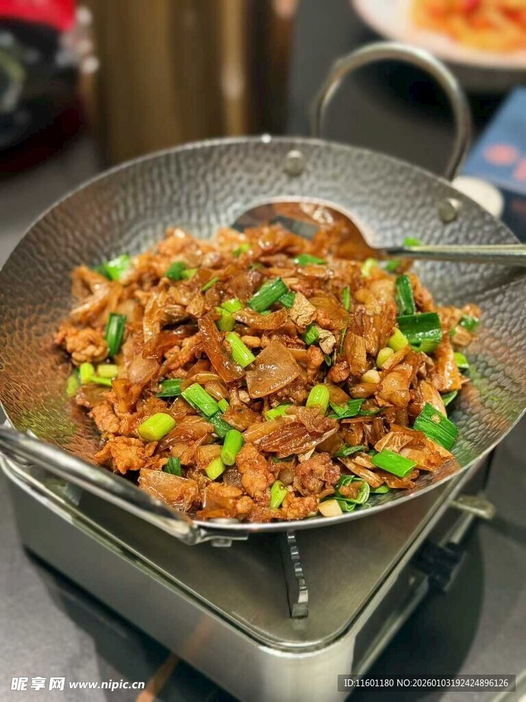锅中美味小炒肉