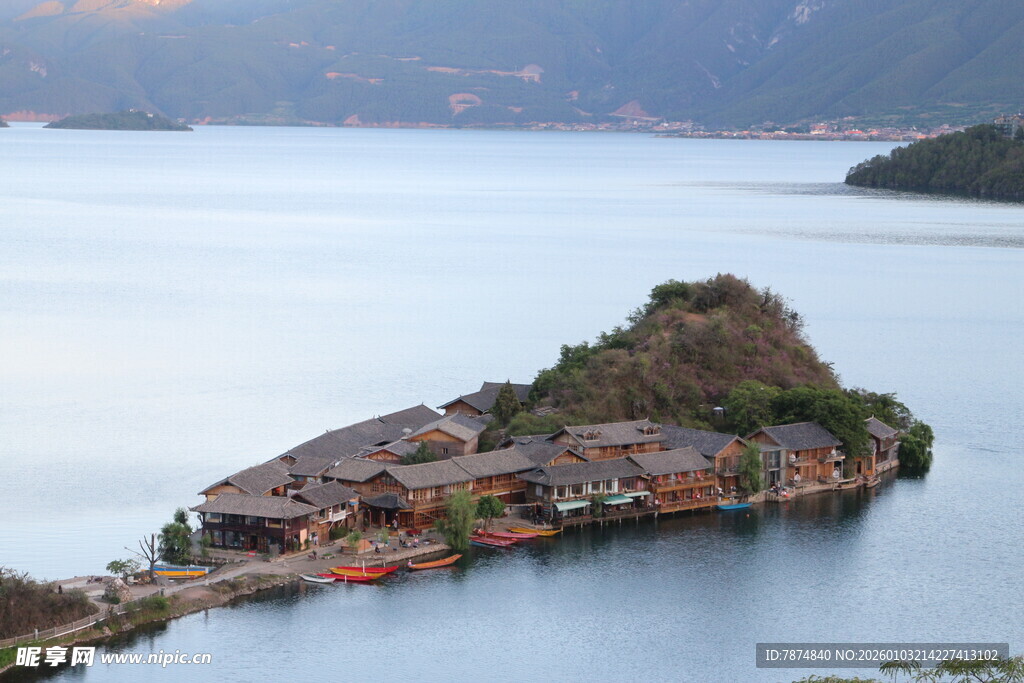 湖中小岛聚落景观