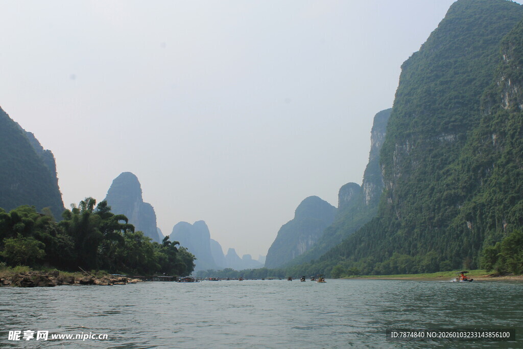 漓江山水美景如画